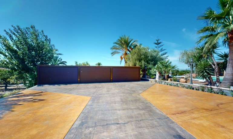 Revente - Finca / Propriété de campagne -
Almoradi - Almoradi - Country