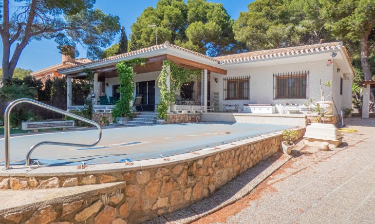 Revente - Villa -
Orihuela Costa - Dehesa de Campoamor