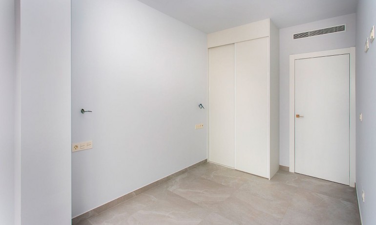 Revente - Appartement / Flat -
Torrevieja - Torrevieja - Centre