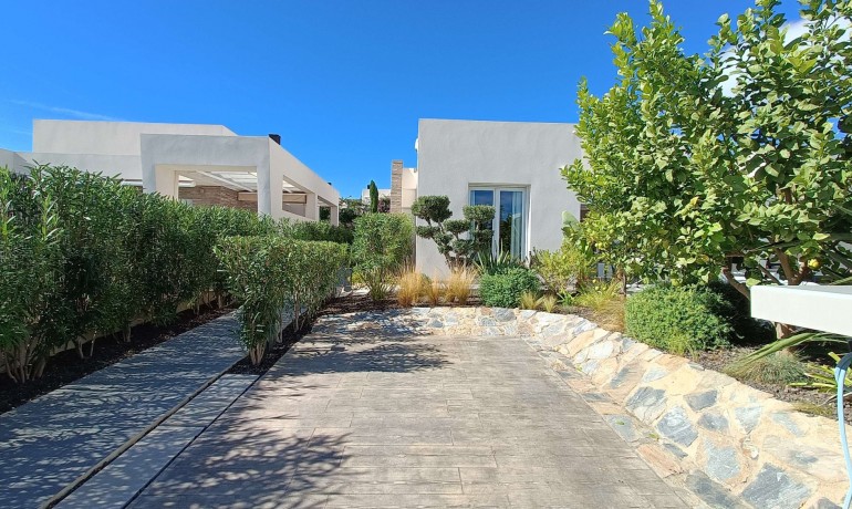 Revente - Villa -
Algorfa - La Finca Golf Resort