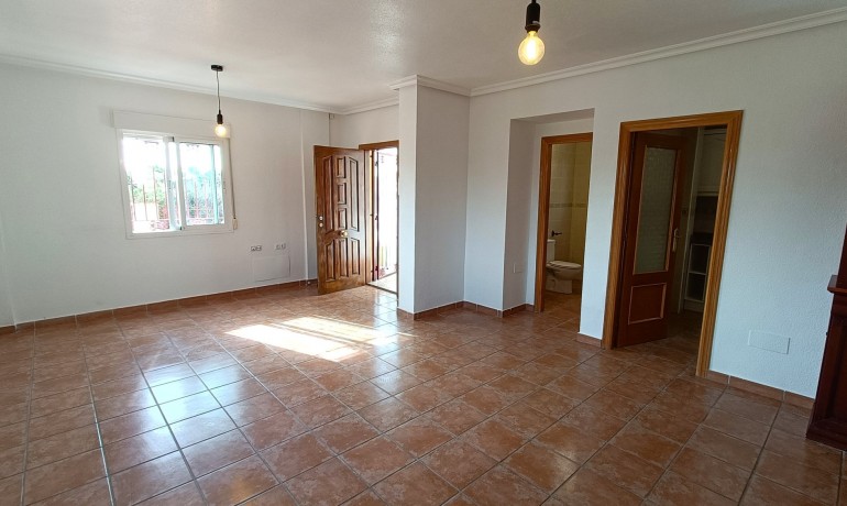 Revente - Villa -
Orihuela Costa - Lomas de Don Juan