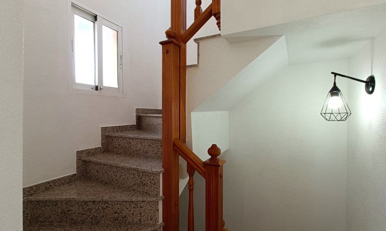 Revente - Villa -
Orihuela Costa - Lomas de Don Juan
