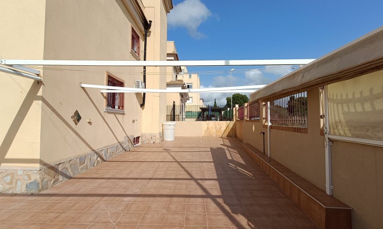 Revente - Villa -
Orihuela Costa - Lomas de Don Juan