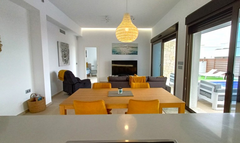 Revente - Villa -
Los Montesinos - Entre Naranjos / Vistabella Golf