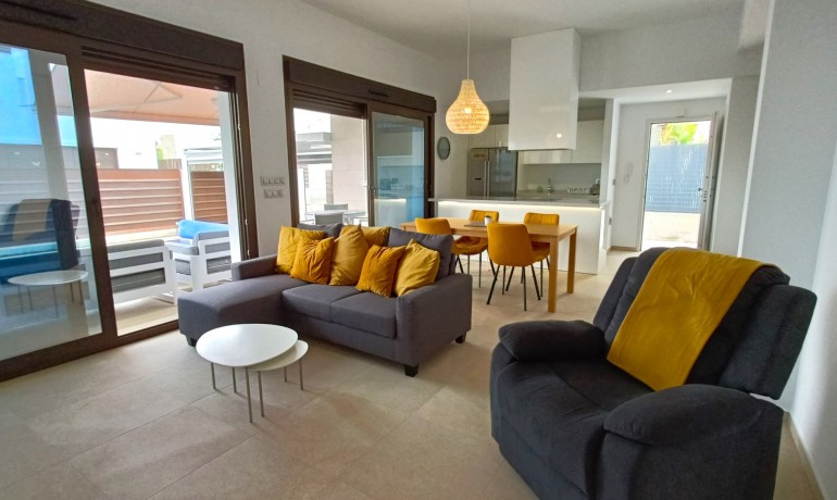 Revente - Villa -
Los Montesinos - Entre Naranjos / Vistabella Golf