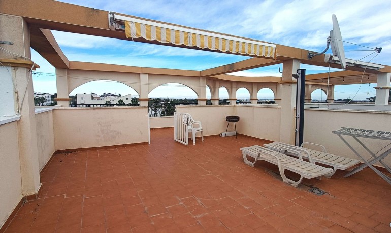 Revente - Appartement / Flat -
Orihuela Costa - Villamartin
