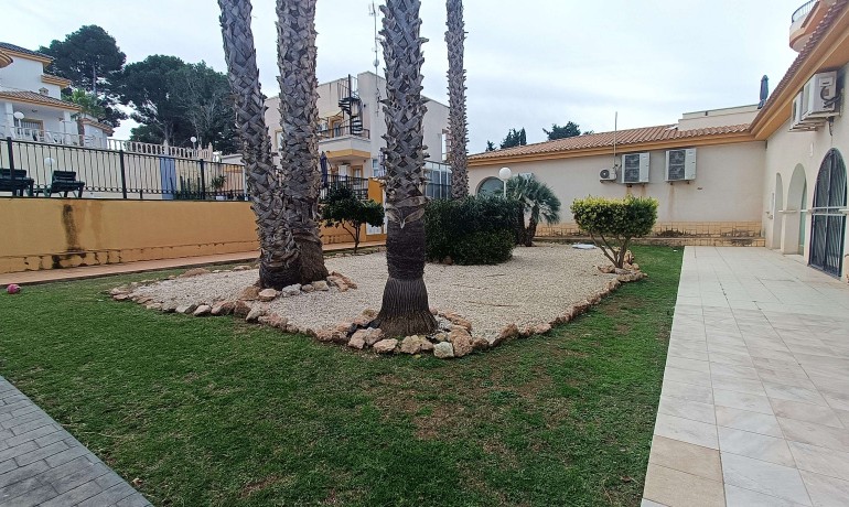 Revente - Appartement / Flat -
Orihuela Costa - Villamartin