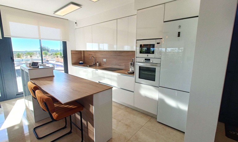Revente - Villa -
Algorfa - La Finca Golf Resort