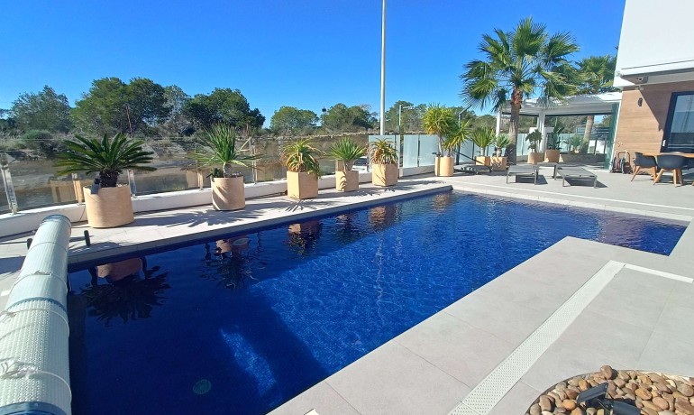 Revente - Villa -
Algorfa - La Finca Golf Resort