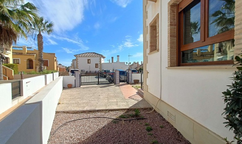 Revente - Villa -
Algorfa - La Finca Golf Resort