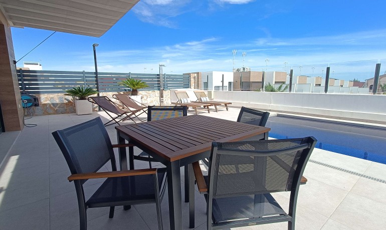 Revente - Villa -
Algorfa - La Finca Golf Resort