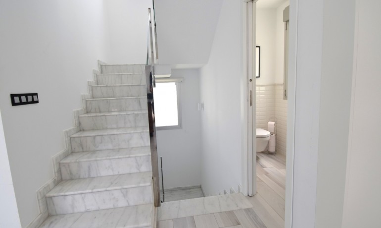 Revente - Villa -
Orihuela Costa - Lomas de Cabo Roig