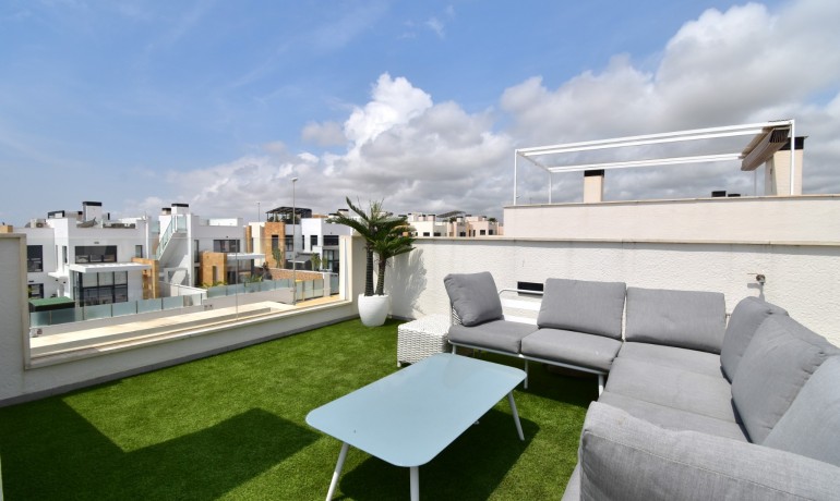 Revente - Villa -
Orihuela Costa - Lomas de Cabo Roig