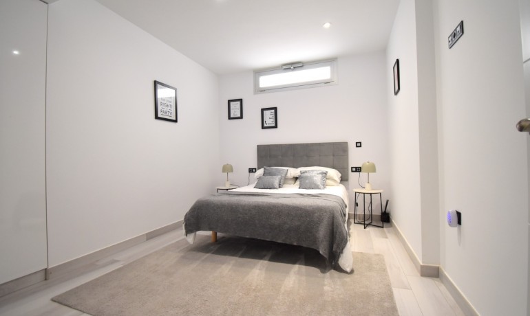 Revente - Villa -
Orihuela Costa - Lomas de Cabo Roig