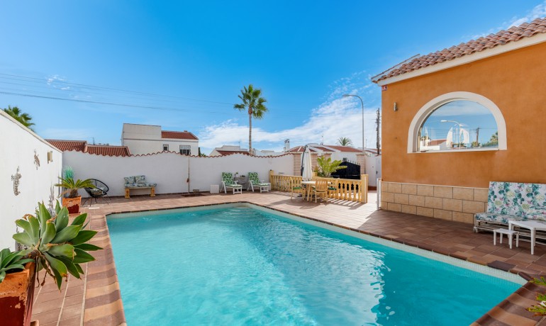 Revente - Villa -
Cuidad Quesada* - Ciudad Quesada - Rojales