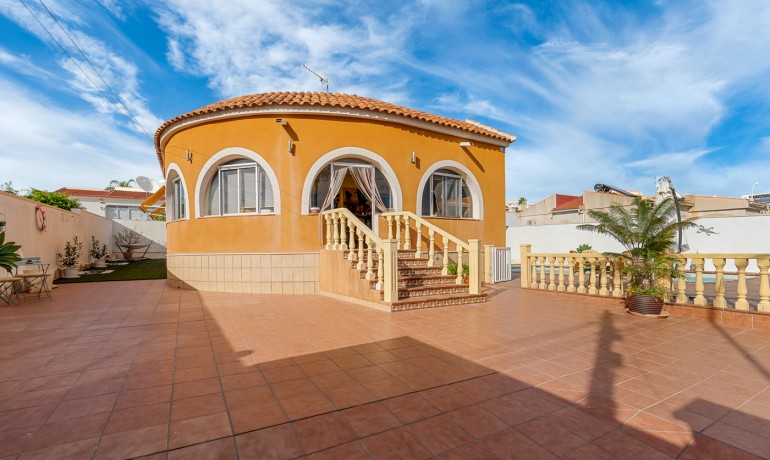 Revente - Villa -
Cuidad Quesada* - Ciudad Quesada - Rojales