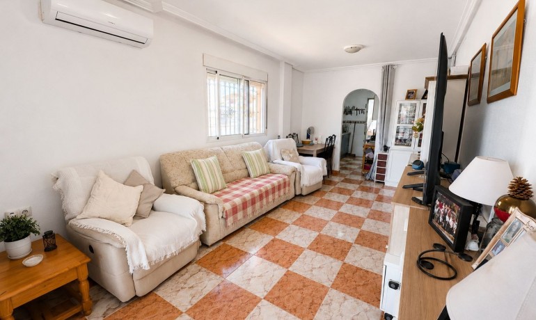 Revente - Appartement / Flat -
Orihuela Costa* - Cabo Roig