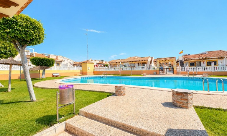 Revente - Appartement / Flat -
Orihuela Costa* - Cabo Roig