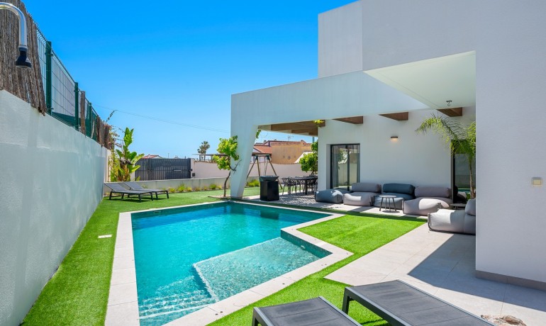 Revente - Villa -
Ciudad Quesada - Ciudad Quesada - Town