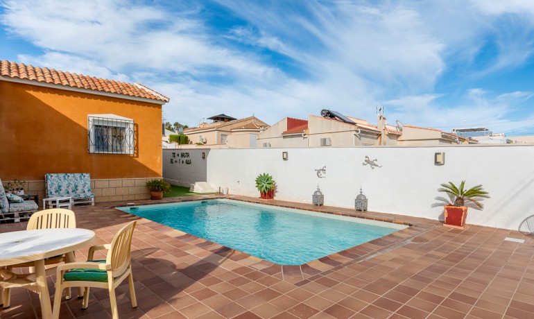 Revente - Villa -
Ciudad Quesada - Ciudad Quesada - Town