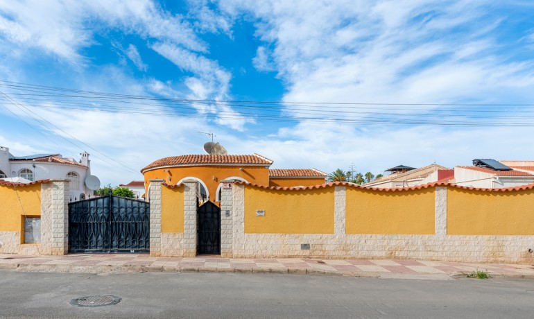Revente - Villa -
Ciudad Quesada - Ciudad Quesada - Town