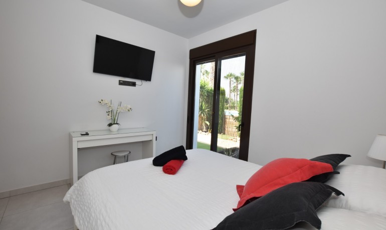 Revente - Appartement / Flat -
Algorfa - La Finca Golf Resort