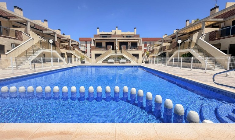 Revente - Appartement / Flat -
Orihuela Costa* - Lomas de Cabo Roig