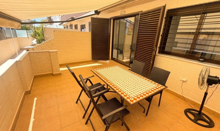 Revente - Appartement / Flat -
Orihuela Costa* - Lomas de Cabo Roig