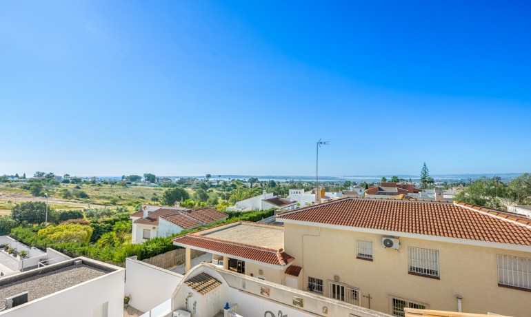 Herverkoop - Villa -
Cuidad Quesada* - Ciudad Quesada - Rojales