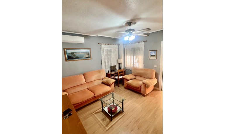 Sale - House -
Torrevieja* - Torreblanca