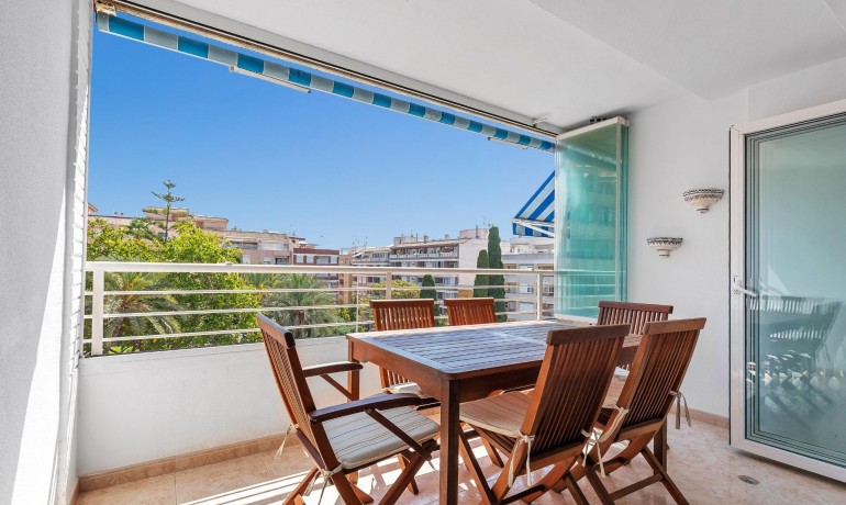 Venta - Apartamento / piso -
Torrevieja - Playa del cura