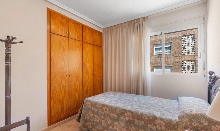 Venta - Apartamento / piso -
Torrevieja - Playa del cura