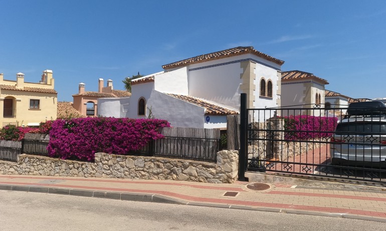 Venta - Villa -
Algorfa - La Finca Golf Resort