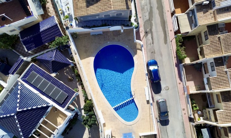Revente - Maison -
Orihuela Costa - Los Balcones