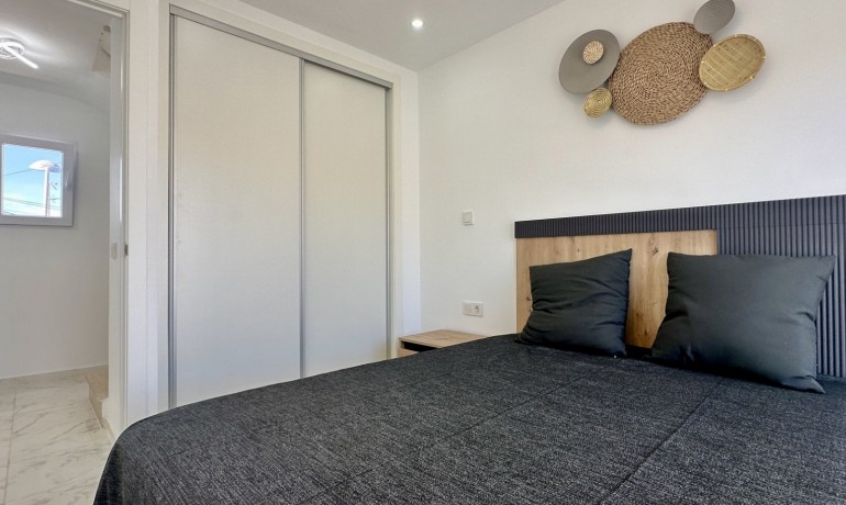 Revente - Maison -
Orihuela Costa - Los Balcones