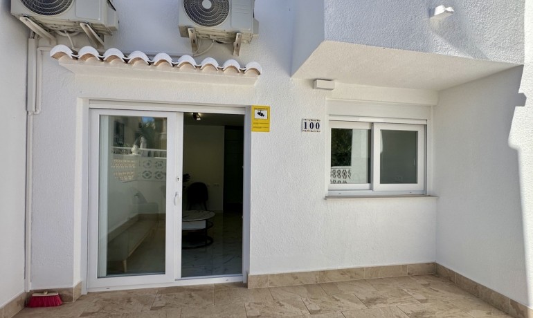 Revente - Maison -
Orihuela Costa - Los Balcones