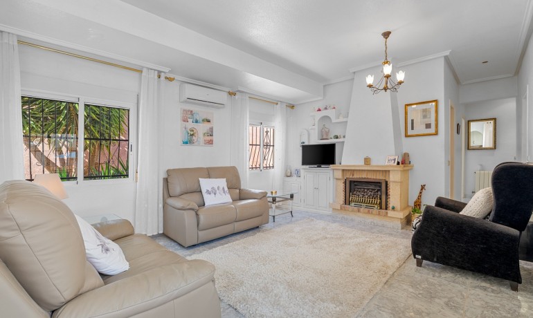 Revente - Villa -
Ciudad Quesada - La Marquesa