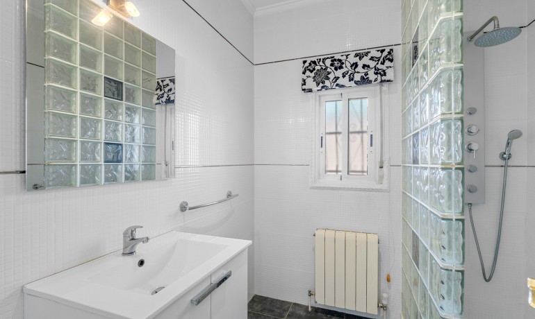 Revente - Villa -
Ciudad Quesada - La Marquesa