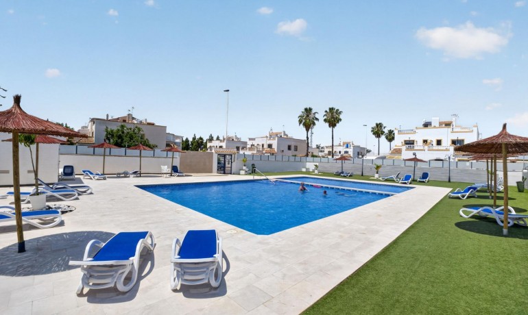 Revente - Appartement / Flat -
Torrevieja - Torretas