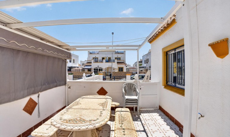 Revente - Appartement / Flat -
Torrevieja - Torretas