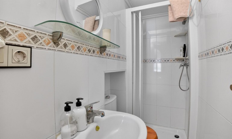 Revente - Appartement / Flat -
Torrevieja - Torretas