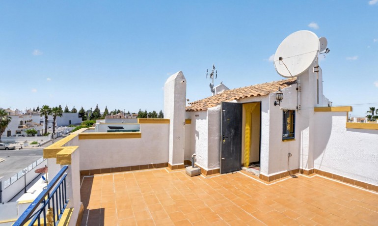Revente - Appartement / Flat -
Torrevieja - Torretas