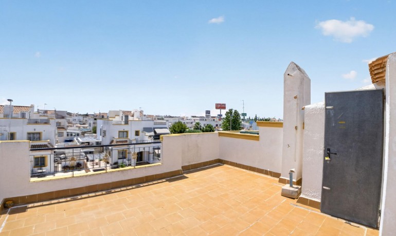 Revente - Appartement / Flat -
Torrevieja - Torretas