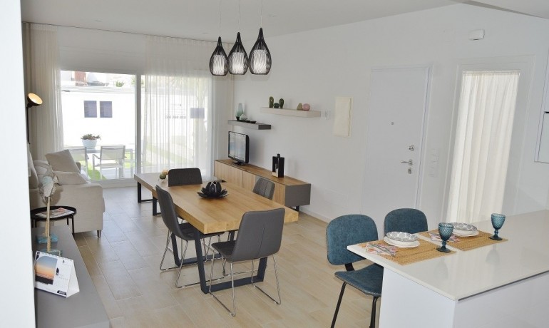 Nouvelle construction - Maison -
Avileses