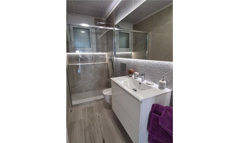 Nouvelle construction - Maison -
Avileses