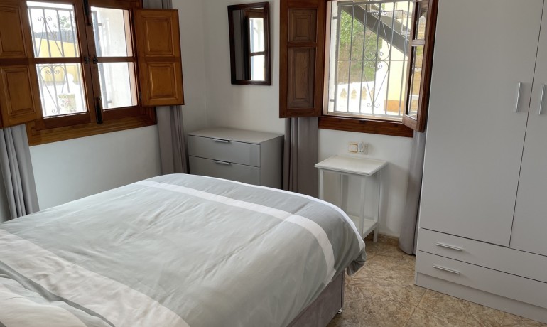Herverkoop - Villa -
Alhama de Murcia* - Inland