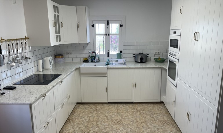 Herverkoop - Villa -
Alhama de Murcia* - Inland