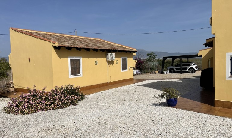 Herverkoop - Villa -
Alhama de Murcia* - Inland