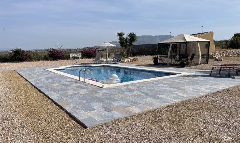 Herverkoop - Villa -
Alhama de Murcia* - Inland