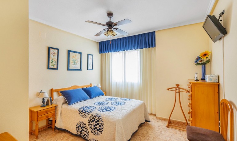 Herverkoop - Appartement / Flat -
Torrevieja* - Estacion de autobuses